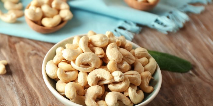 healthy_snack_roasted_cashews